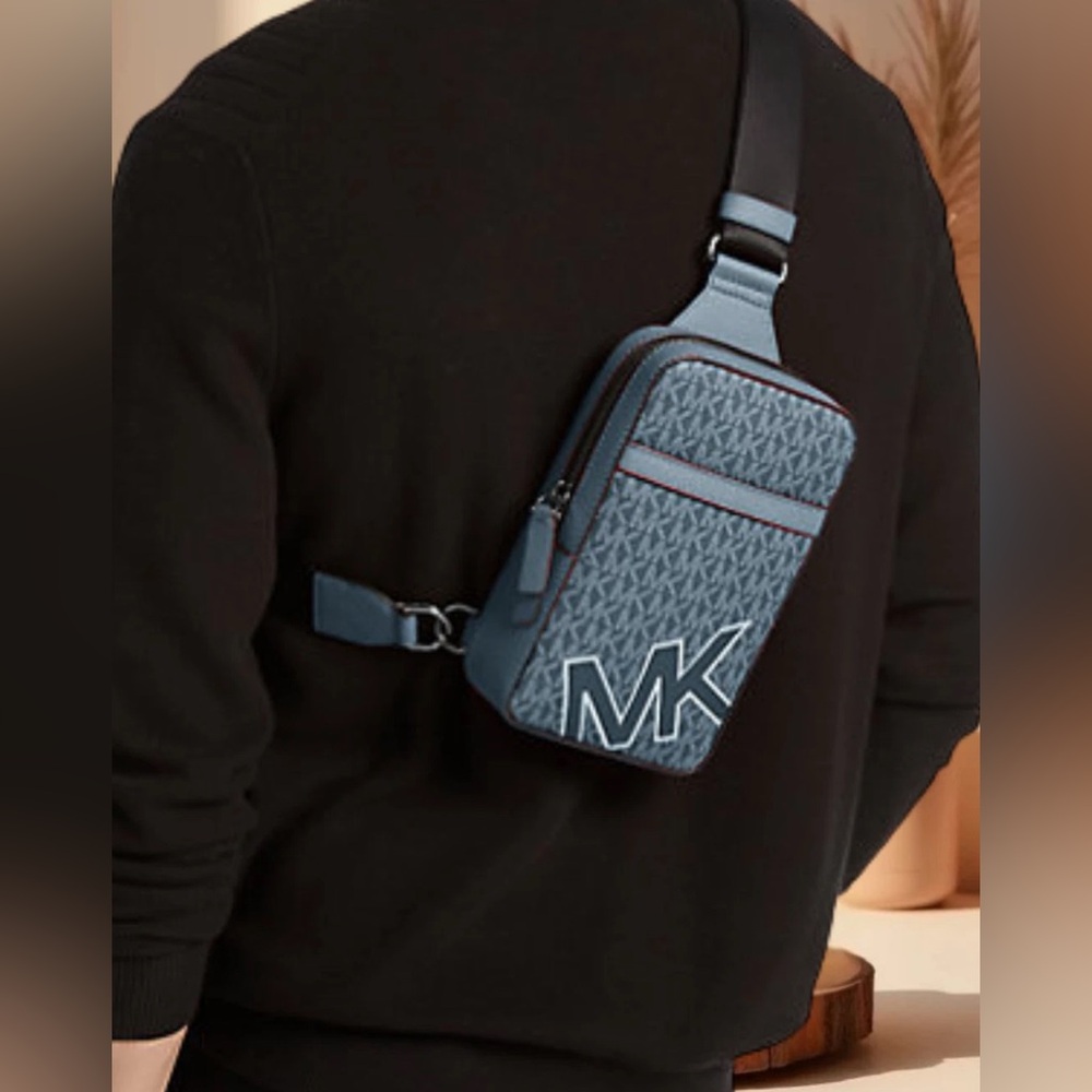 Michael Kors Cooper Medium KORS Logo Sling Pack NWT blue logo